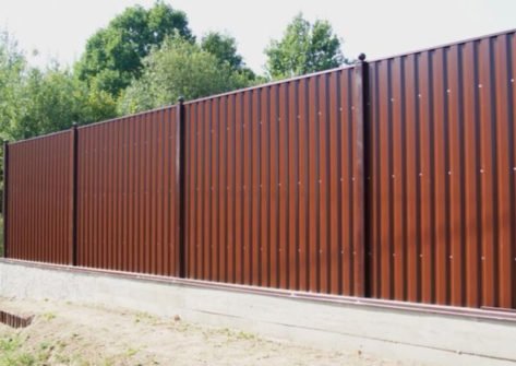забор из профлиста.jpg